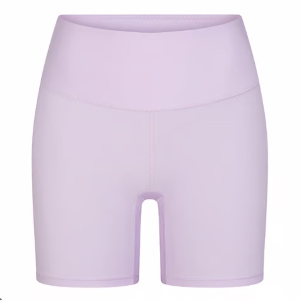NWT Skims Fits Everybody High Waisted Short COLOR L